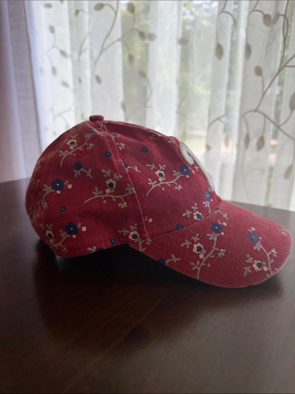 Philadelphia Phillies Embroidered Floral Baseball Cap - Red
